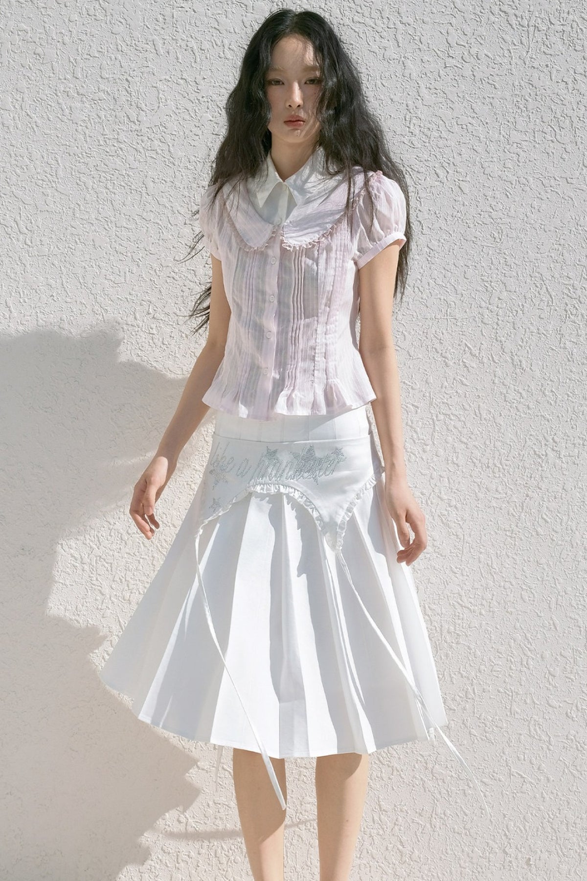 Chemise rose plissée à col Claudine