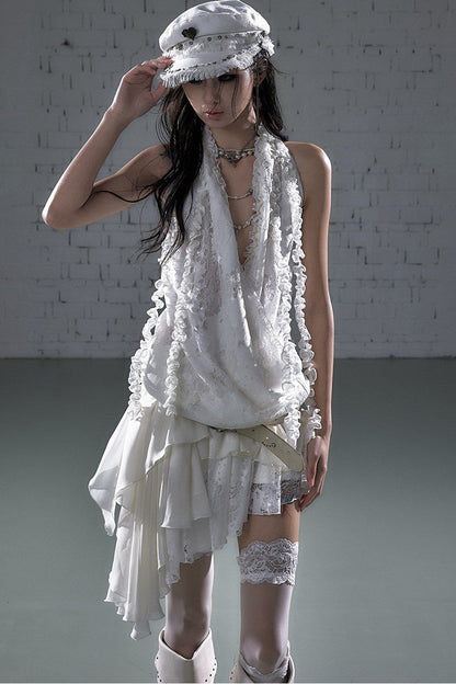 Abito halter con ruches in pizzo