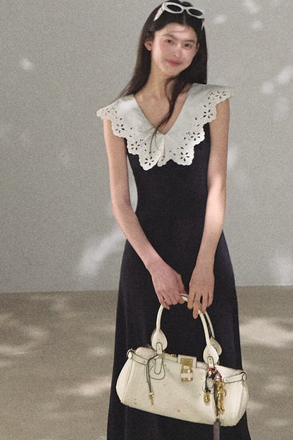 Robe en coton sans manches dos nu à ombre d’arbre