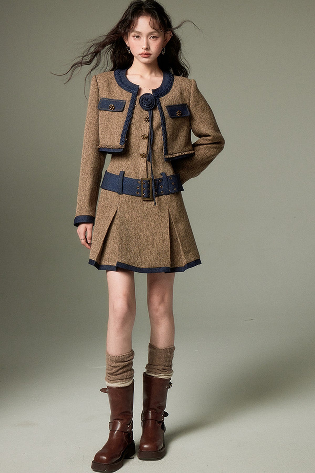 Elegant and Slimming 3D Rose Jacket Set-Up