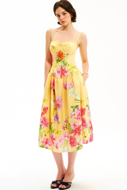 Tropisches geblümtes Lyocell-Trägerkleid