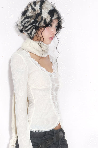 White Long-Sleeved Lace Knit Top