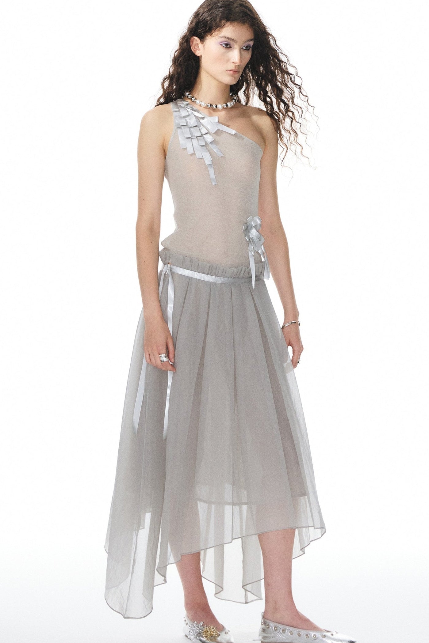 Satin Ribbon Knit Vest & Pleated Skirt Set