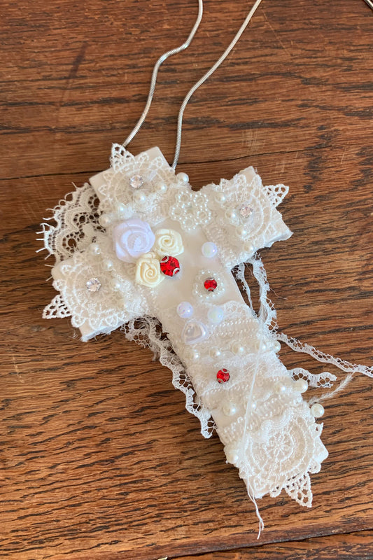 Lace Spliced Beaded Cross Necklace
