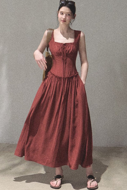 Robe débardeur à encolure carrée et volants