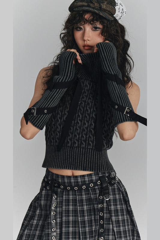 Short Backless Slim-Fit Knit Top with Tie Sleeves
