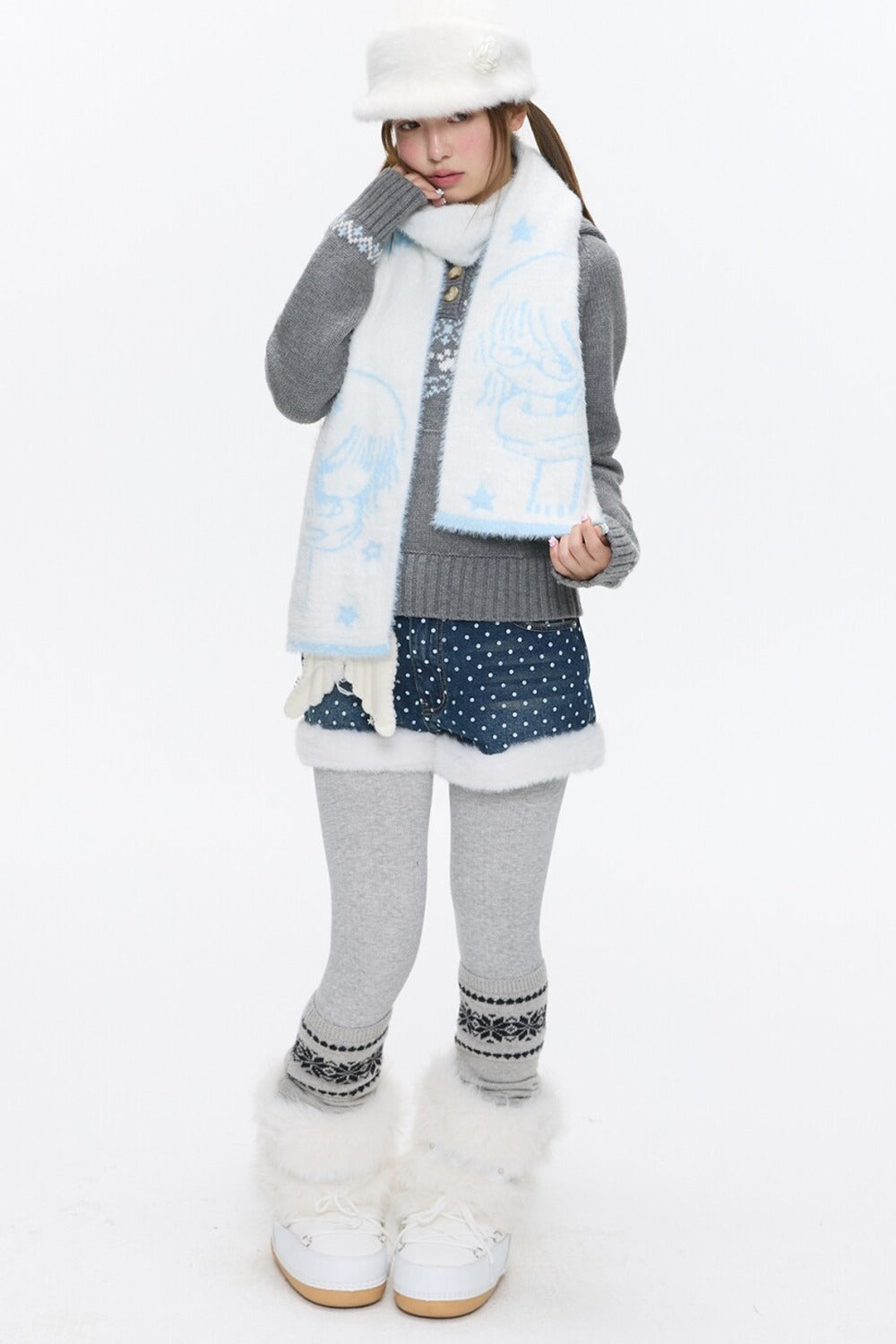 Double-Sided Knitted Illustration Scarf