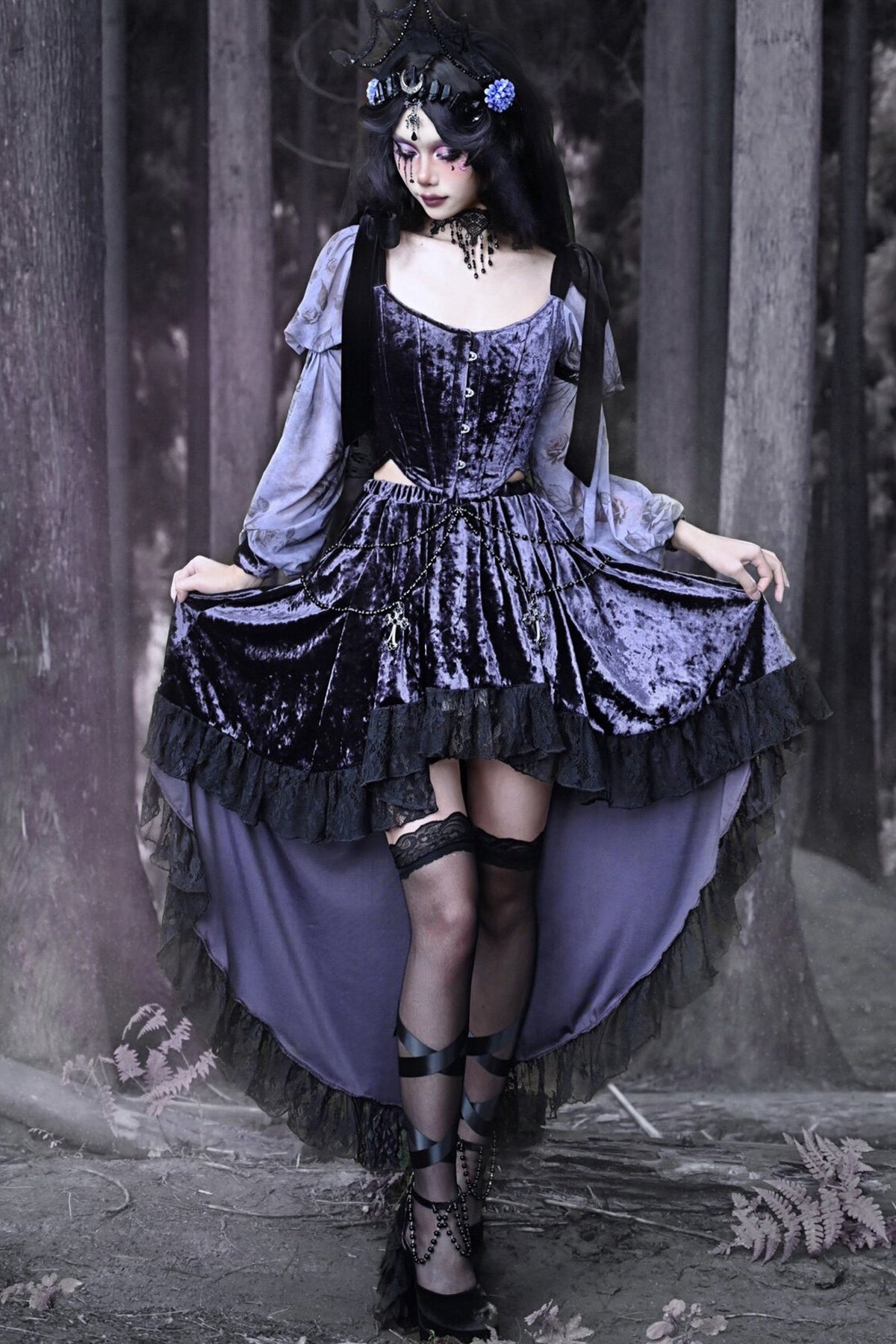 Gothic Velvet High-Low Lace Trim Skirt
