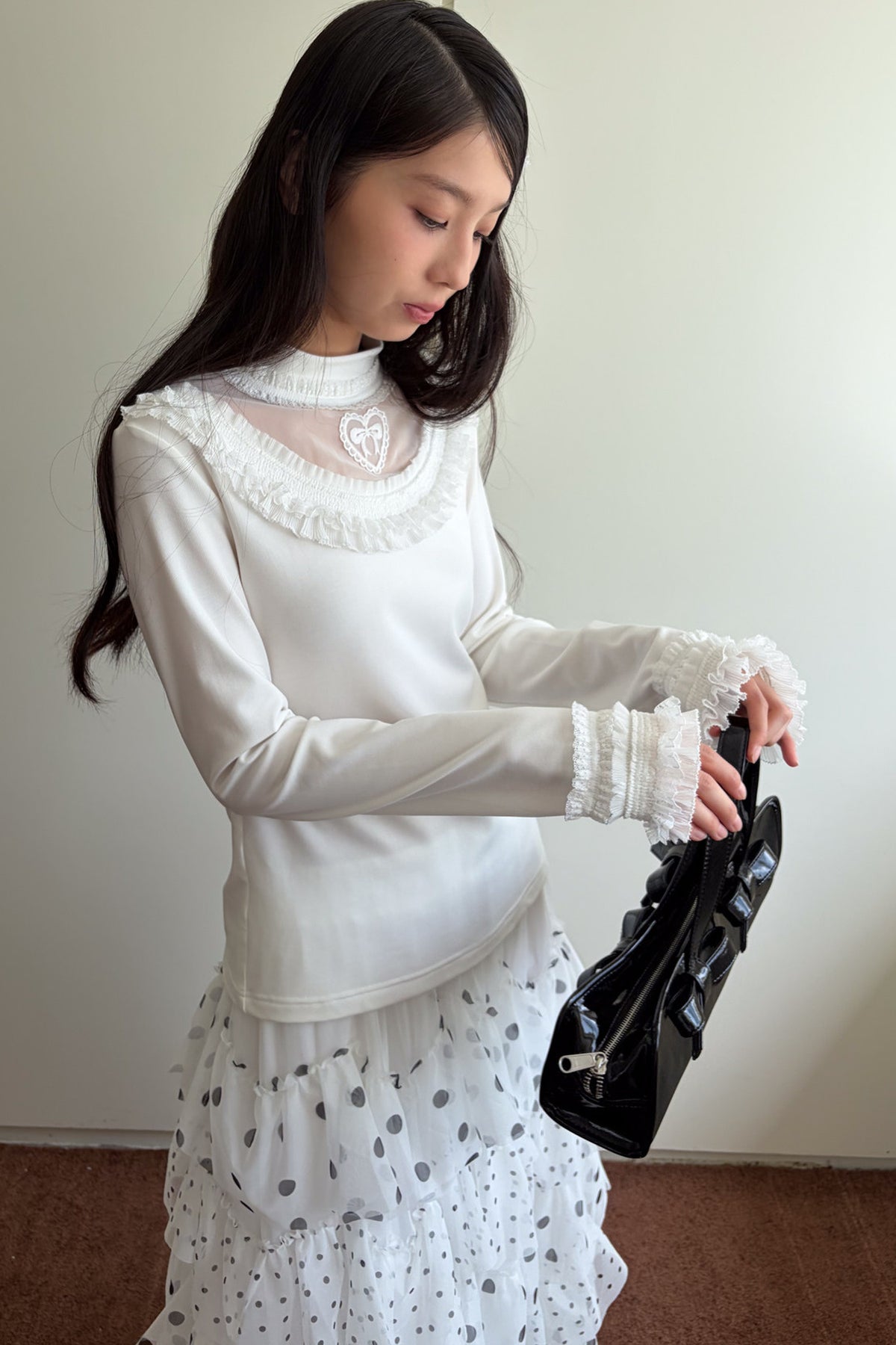Embroidered Mesh Lace Collar T-Shirt