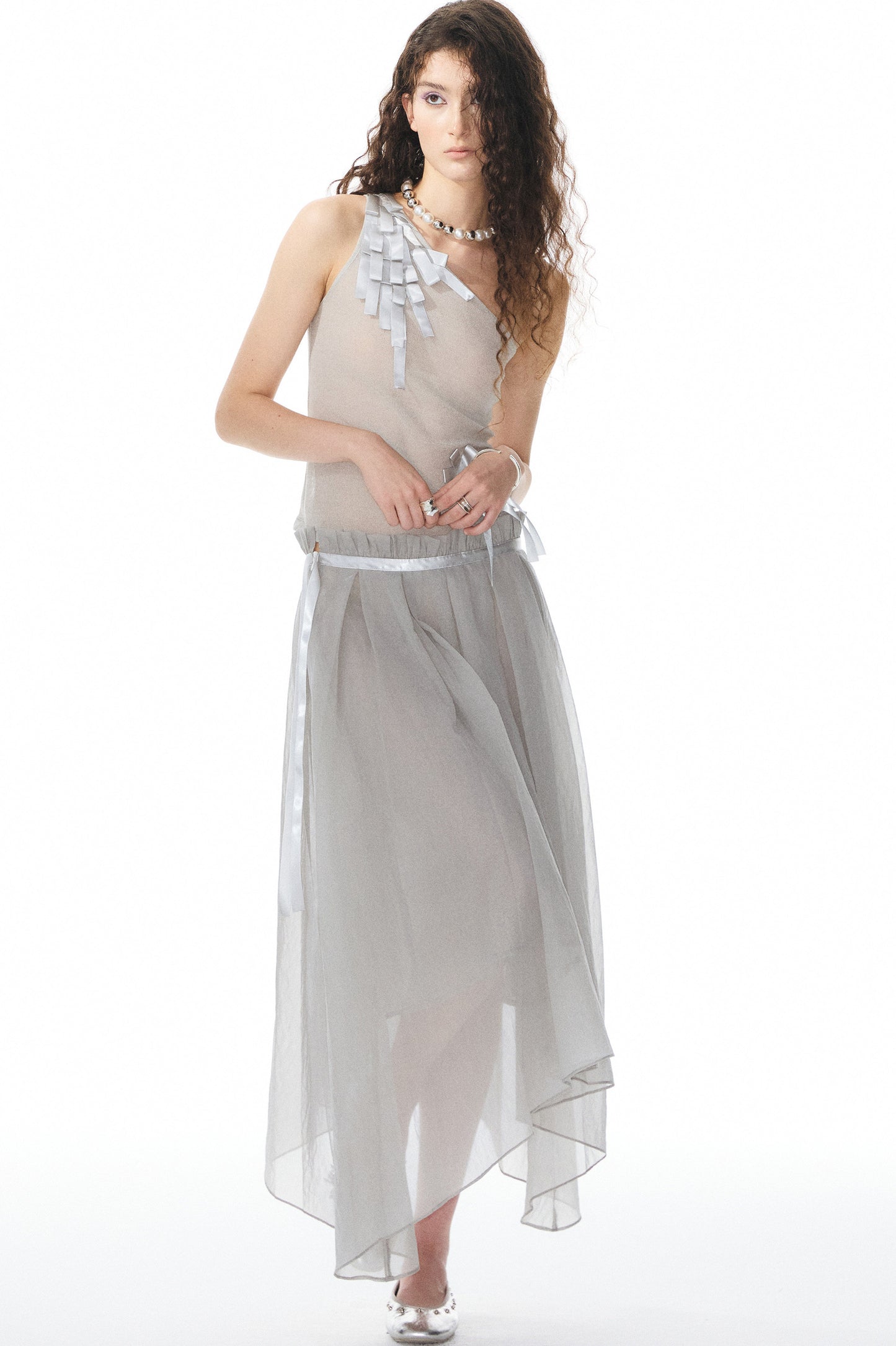 Satin Ribbon Knit Vest & Pleated Skirt Set