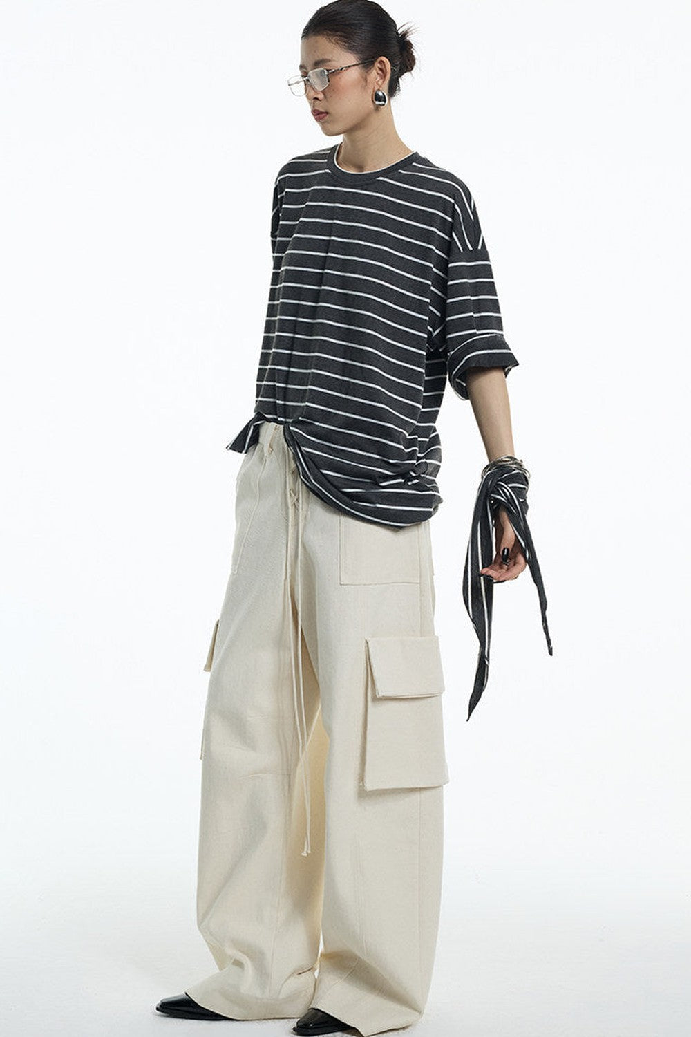 Oversize Gray White Striped Mid-Sleeve Tee