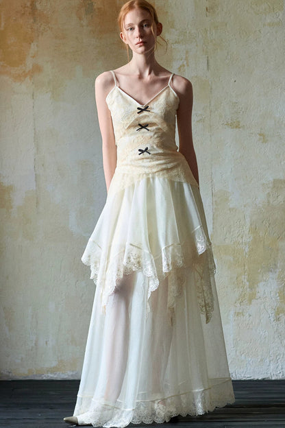 Beige Lace Bow Camisole Set-Up