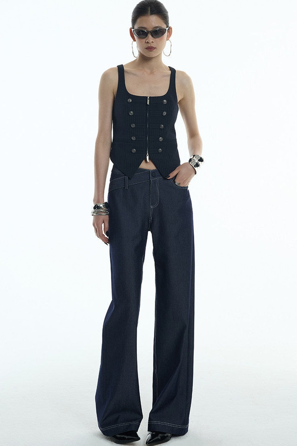Asymmetrische Jeans aus Tencel-Denim