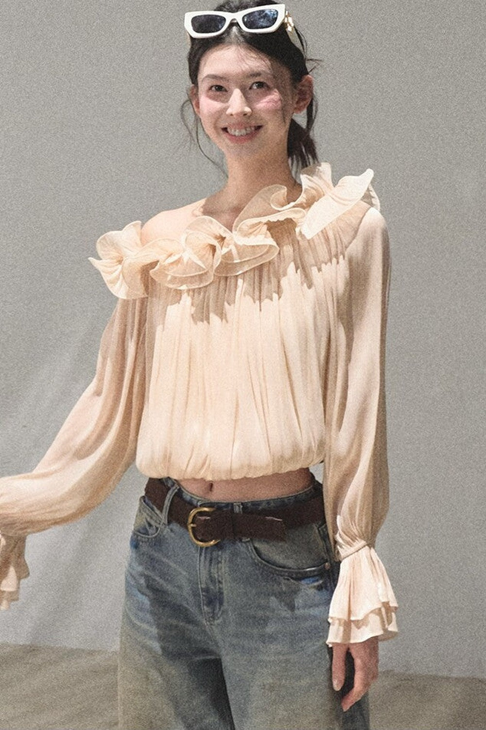One-Shoulder Ruffle Lantern Sleeve Blouse