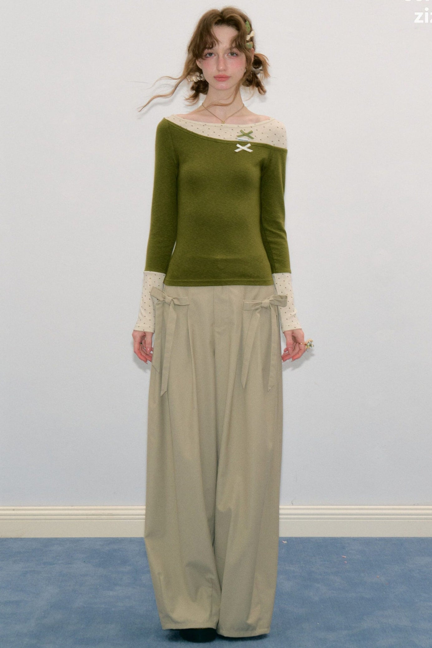 Haut en maille à pois d’automne