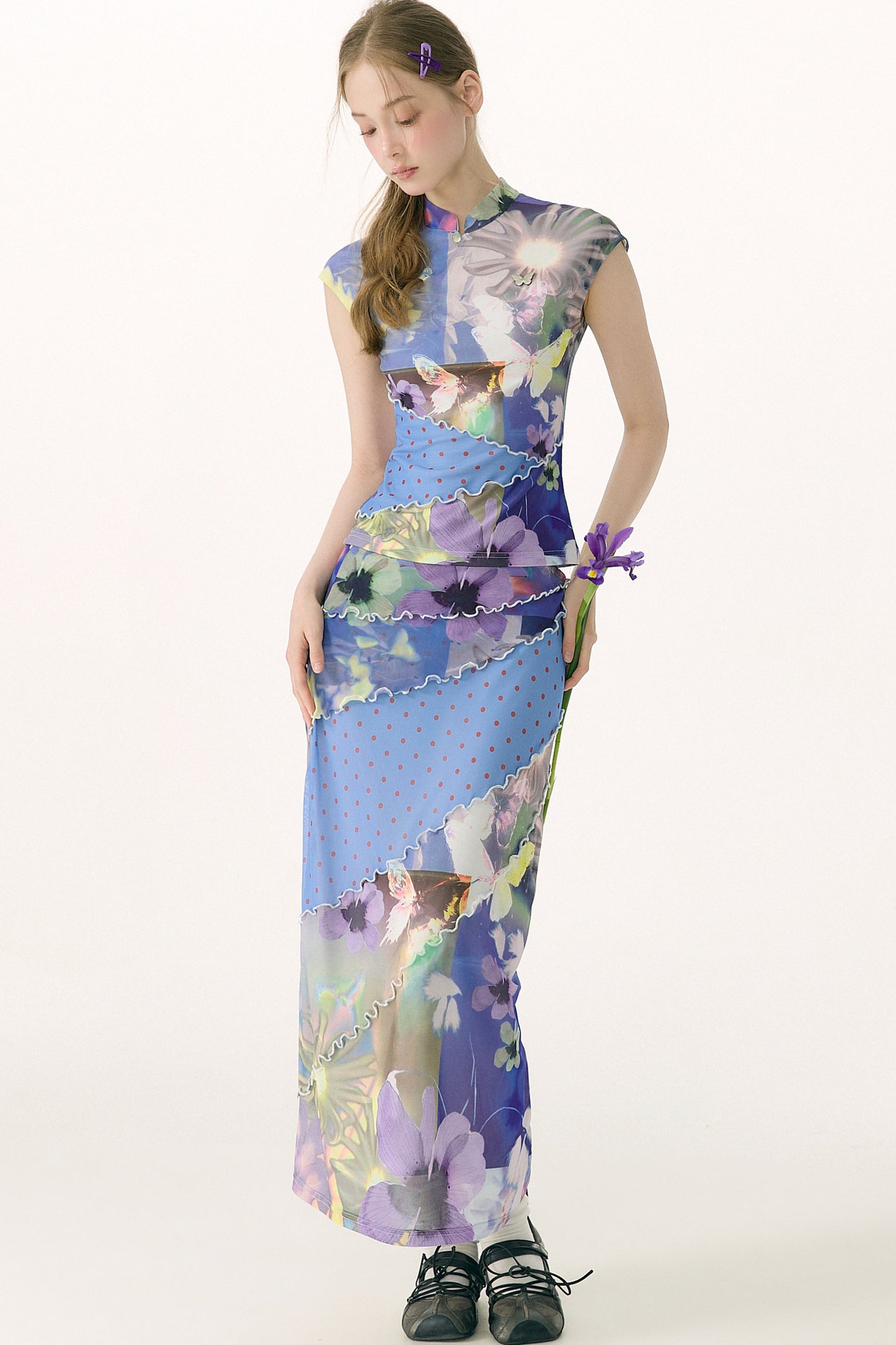 Set mit kurzärmeligem Oberteil mit Aquarell-Blumen- und Schmetterlingsprint
