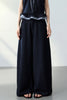 Marineblaue Hose
