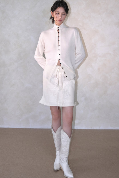Vase Silhouette Embroidered Denim Skirt