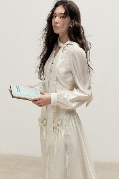 Botanical Lyocell V-Neck Ribbon Blouse And Skirt Set-Up