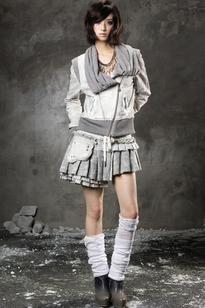 High-Waisted Multi-Layered Pleated Skirt