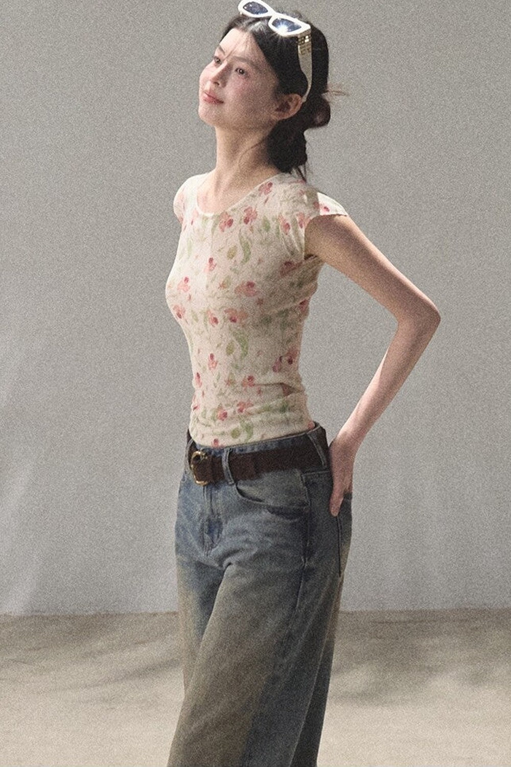 Linen Floral Cinched Top