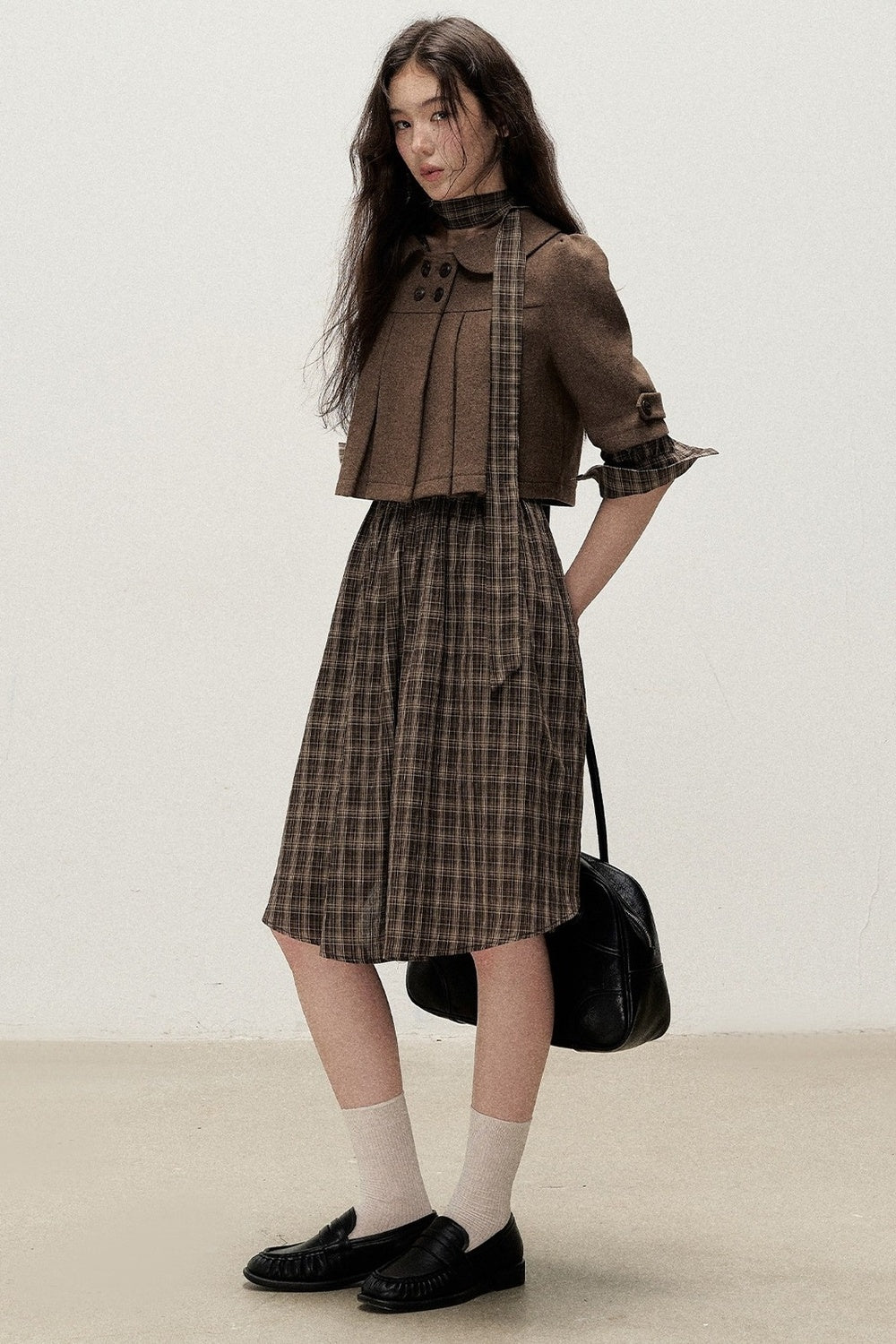Retro Woolen Pleated Short Jacket