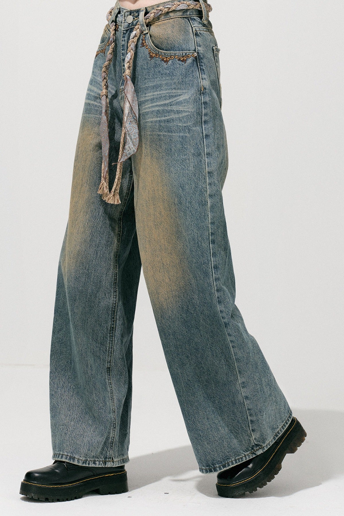 Loose Wide Leg Woven Belt Jeans
