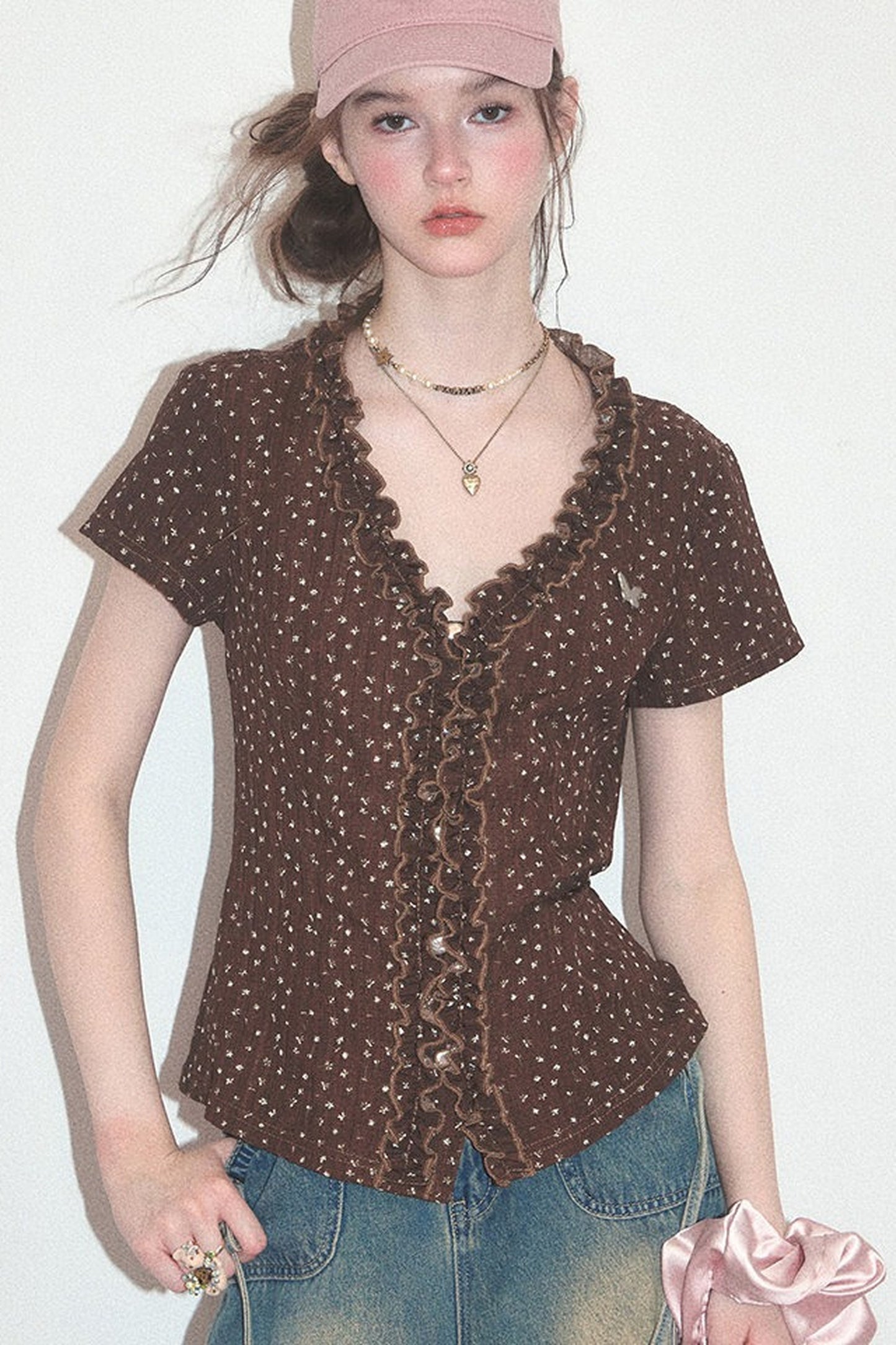 Chemisier marron en dentelle à pois