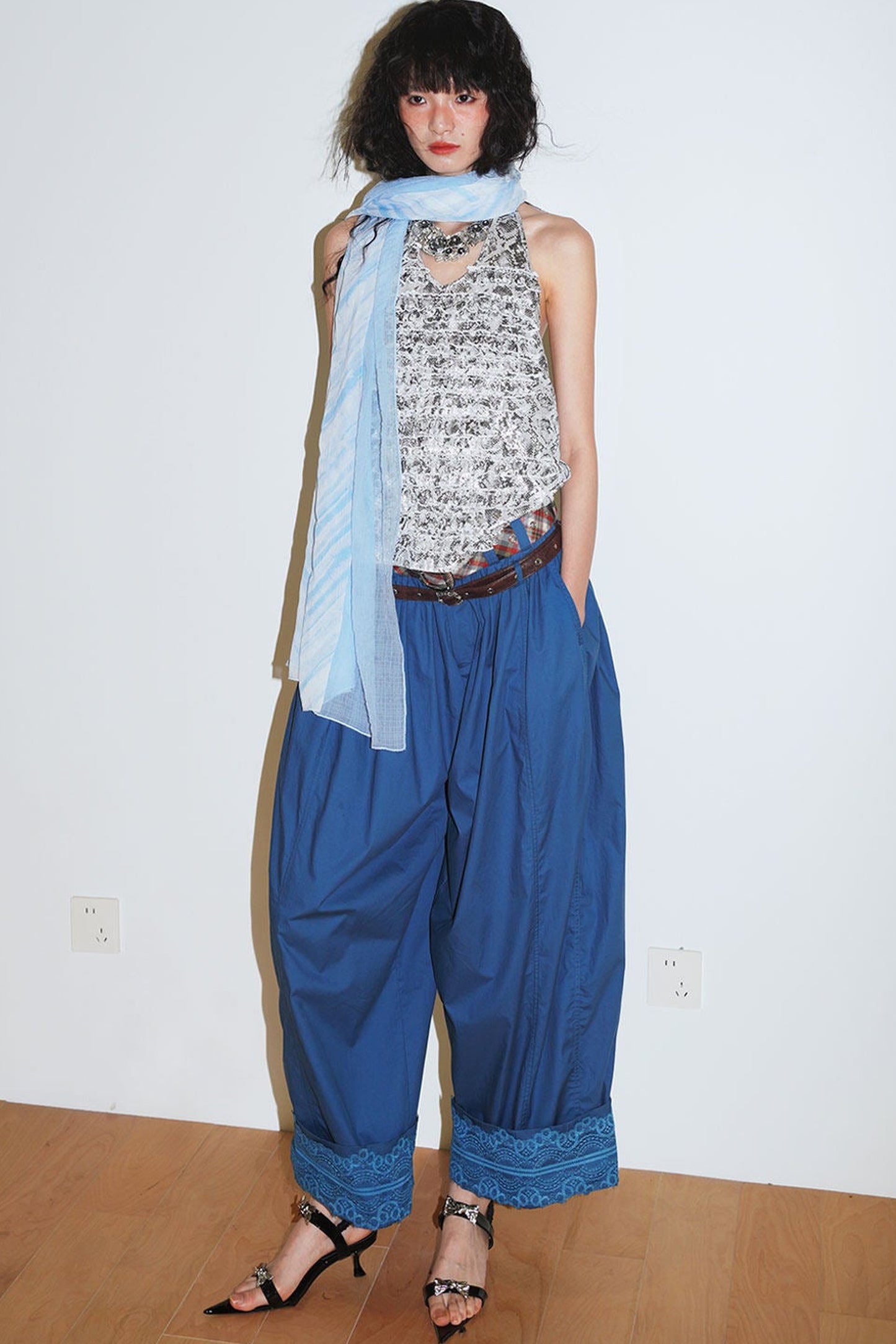 Retro Solid Color Balloon Pants