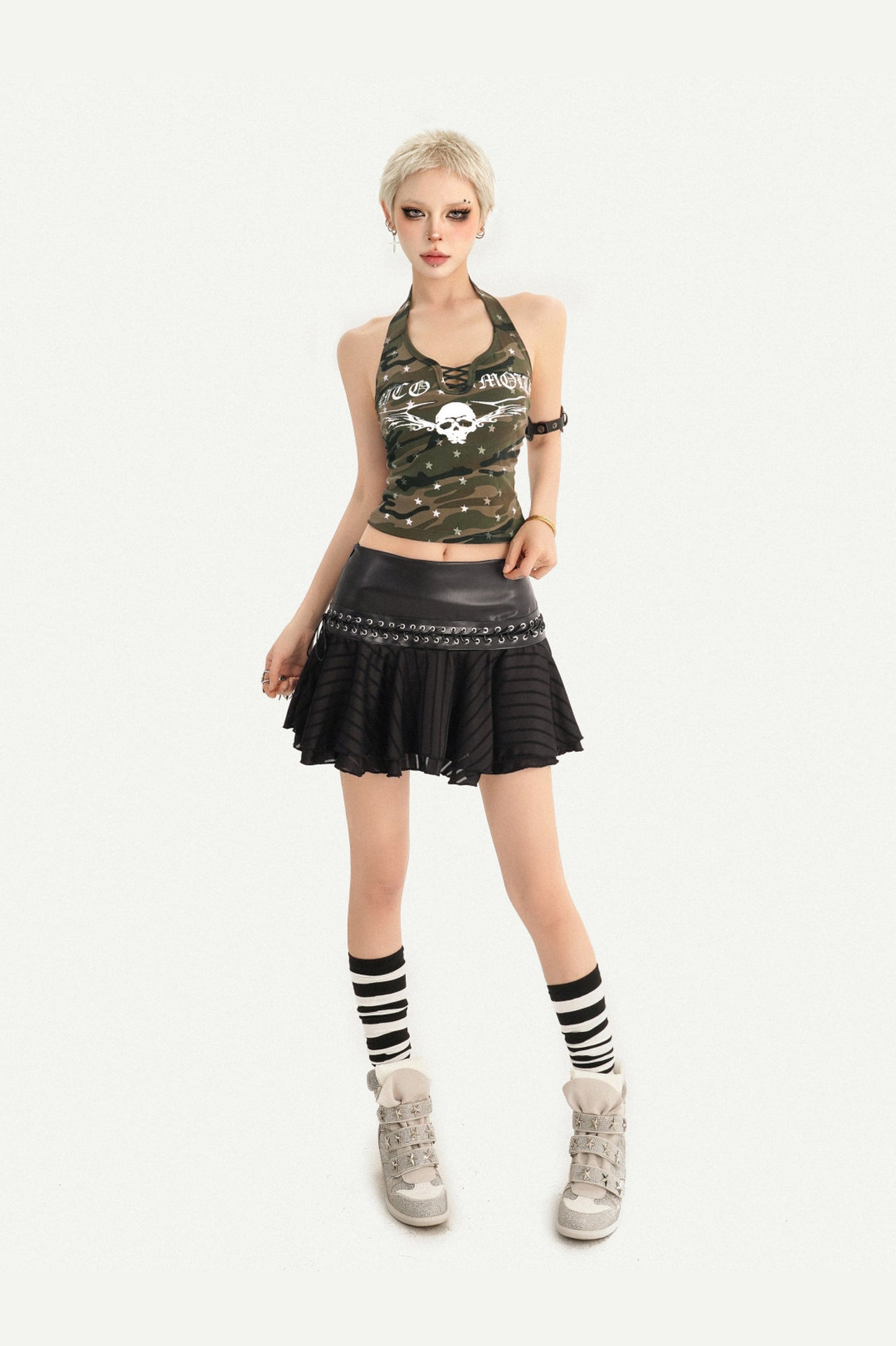 Neckholder-Tanktop mit Camouflage-Totenkopf-Print