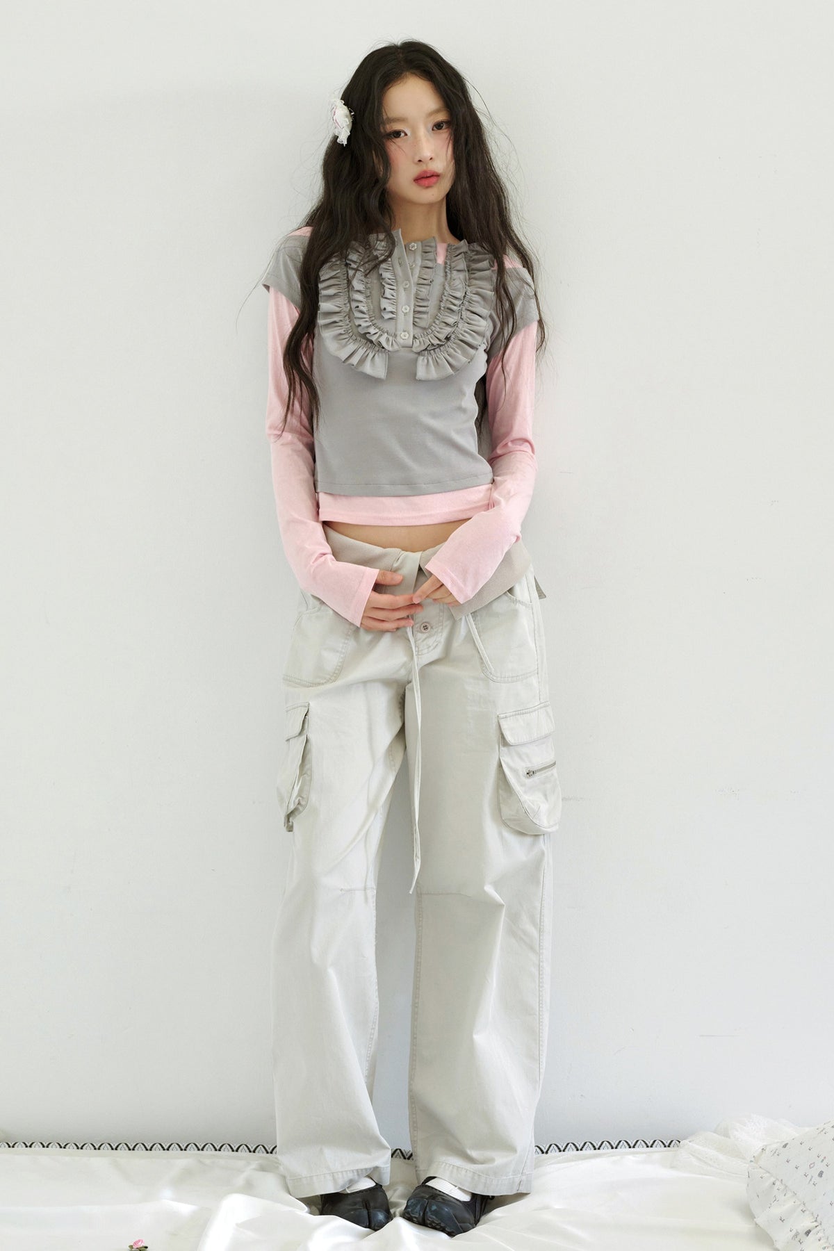 Low-Waist Straight-Leg Multi-Pocket Cargo Pants