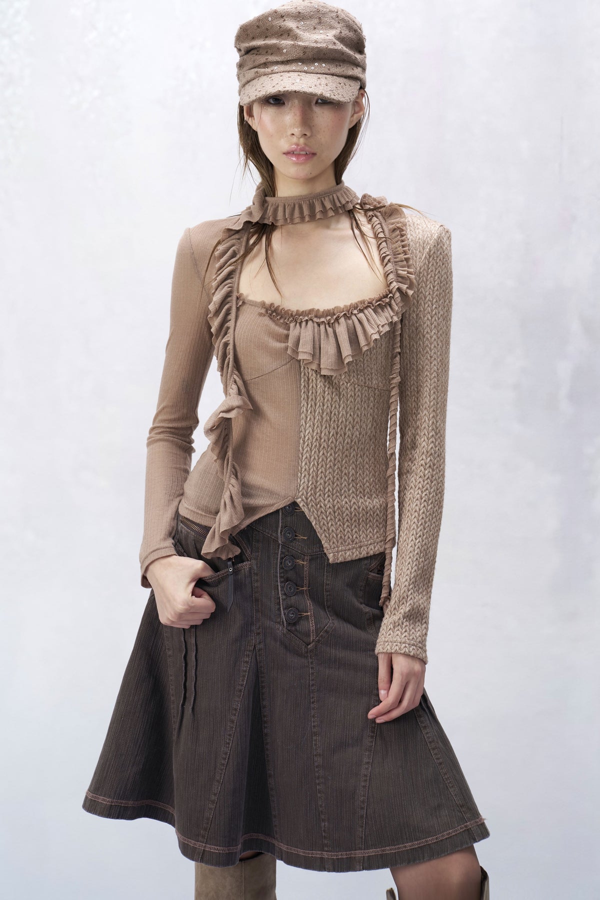 Ruffle Ribbon Knit Top