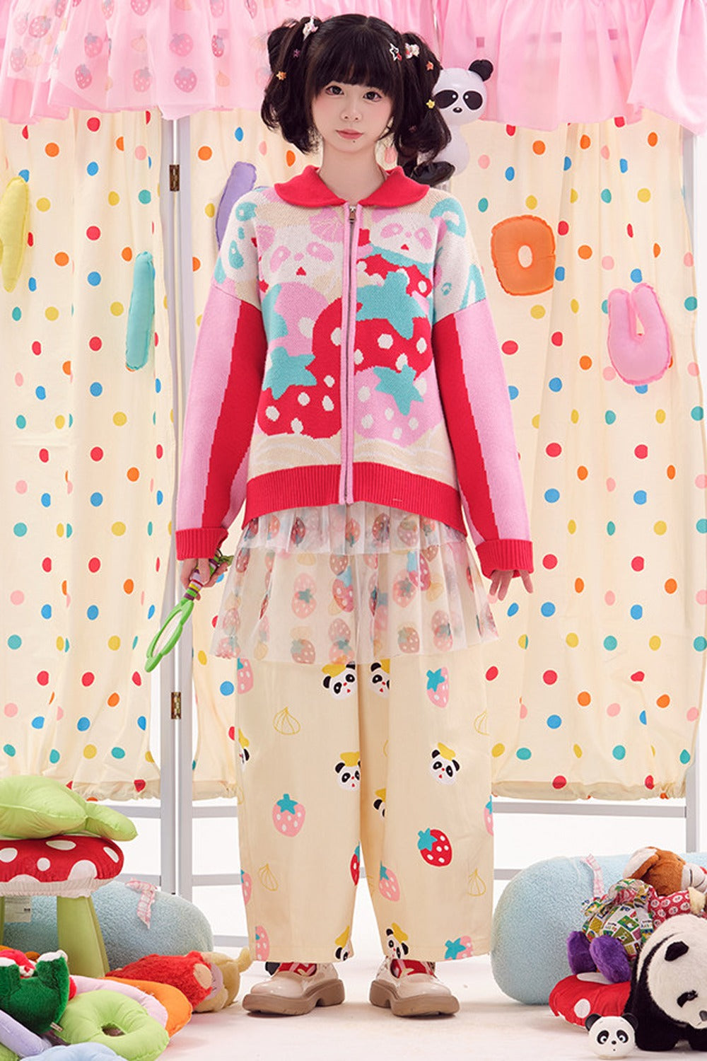 Jeans im japanischen Stil mit Panda-Motiv