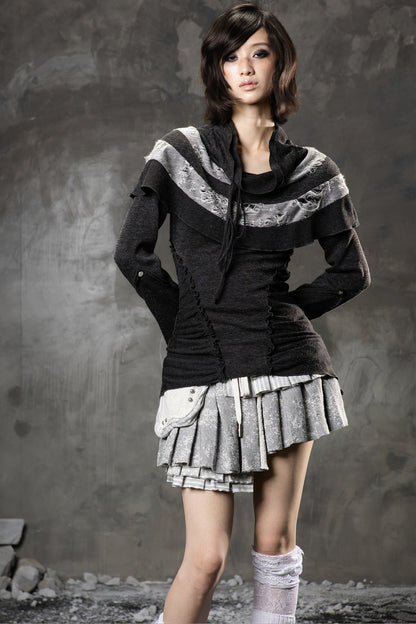 Dark Retro Small Cape Knit Top