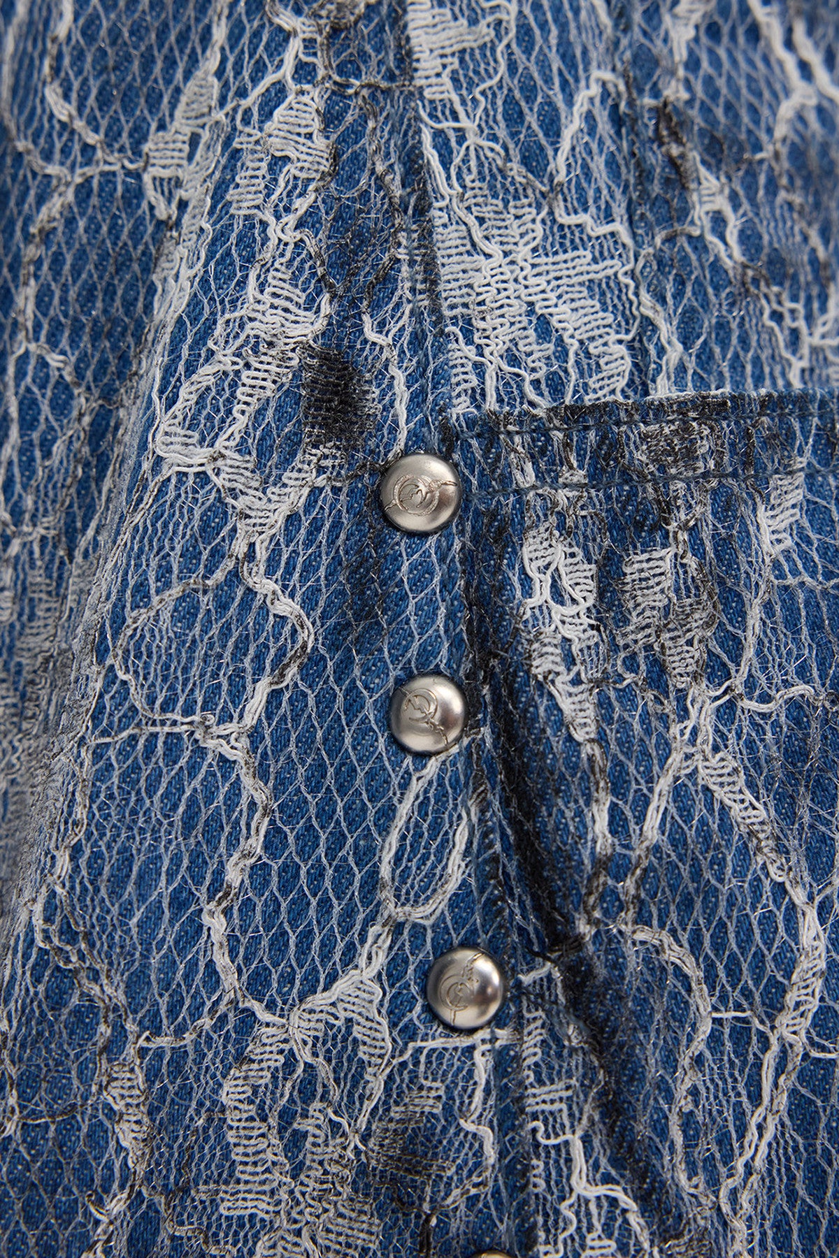 Rivet Structure Lace Denim Wide Leg Shorts