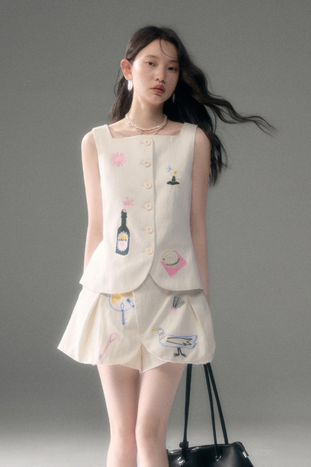 Ear Detail Tencel Cotton Embroidered Vest and Shorts Set-Up