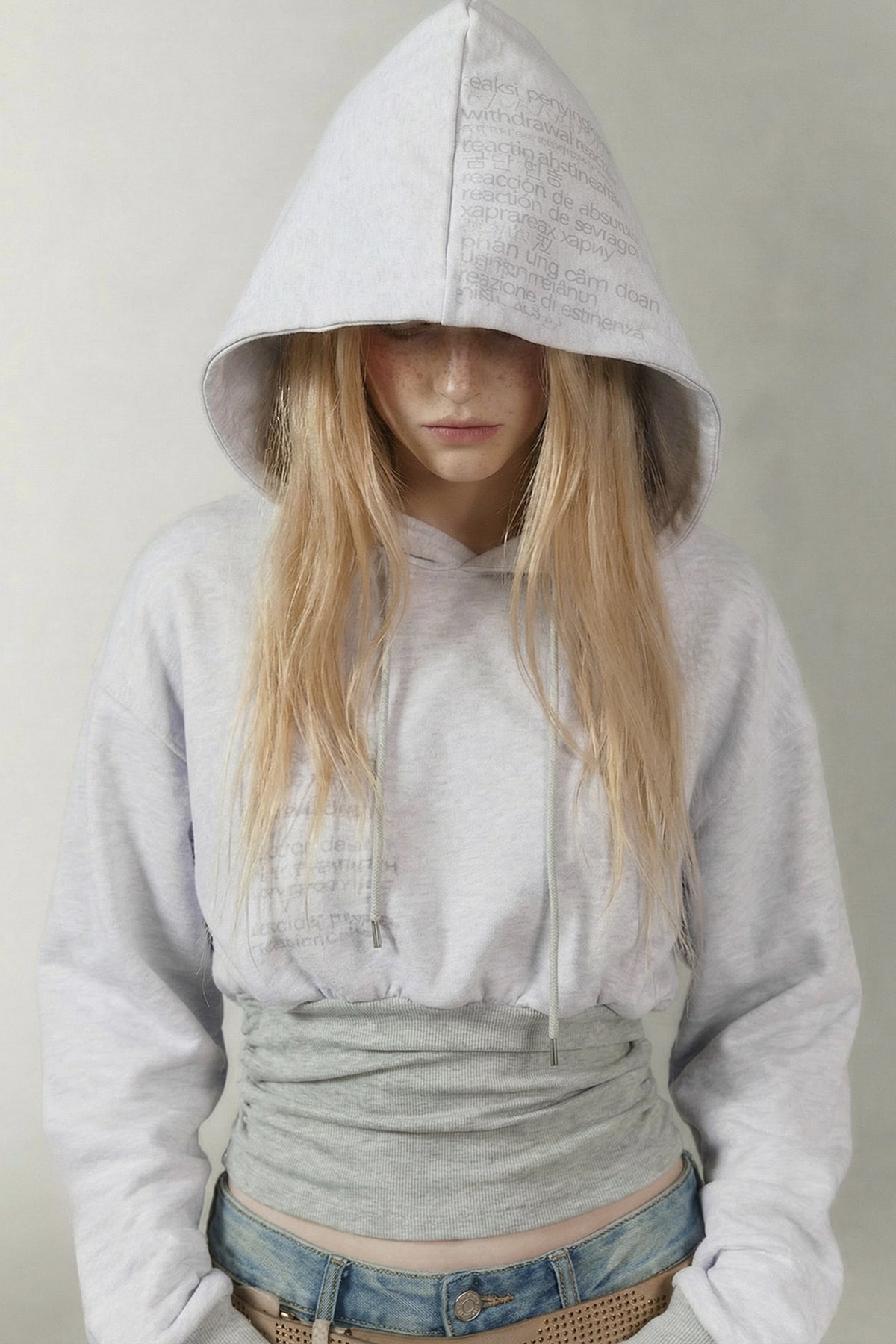 Y2K Kapuzen-Sweatshirt mit Textprint