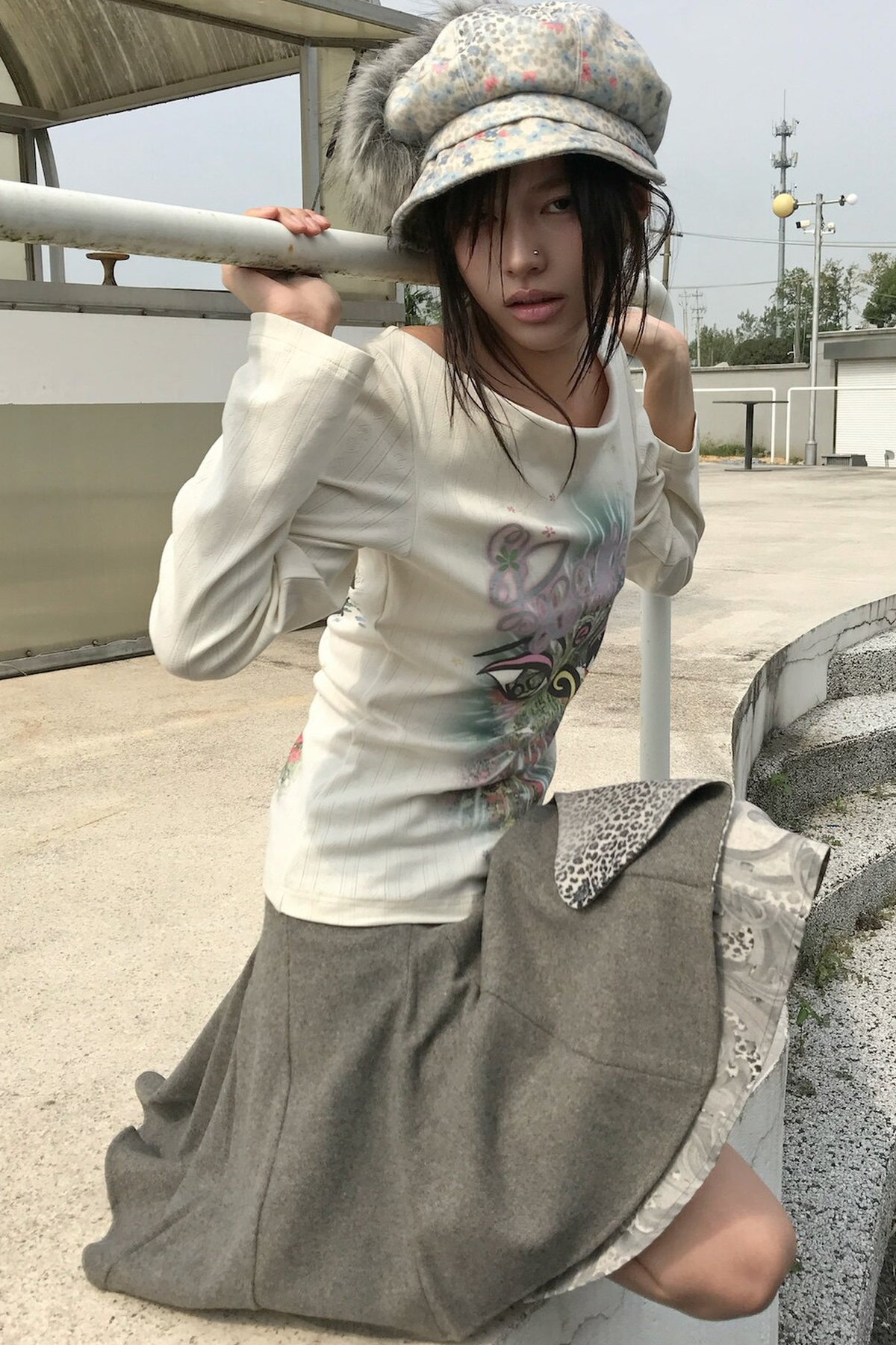 Reversible Swing Collar Long-Sleeve Printed T-Shirt
