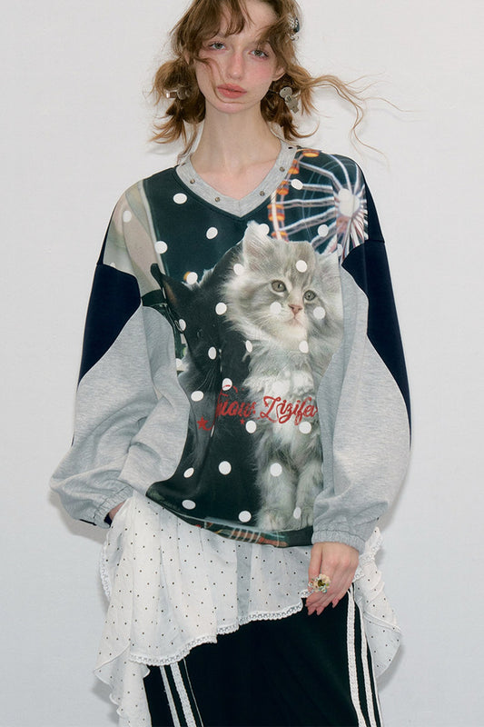 Sweatshirt mit Katzenprint, Polka-Dots und V-Ausschnitt