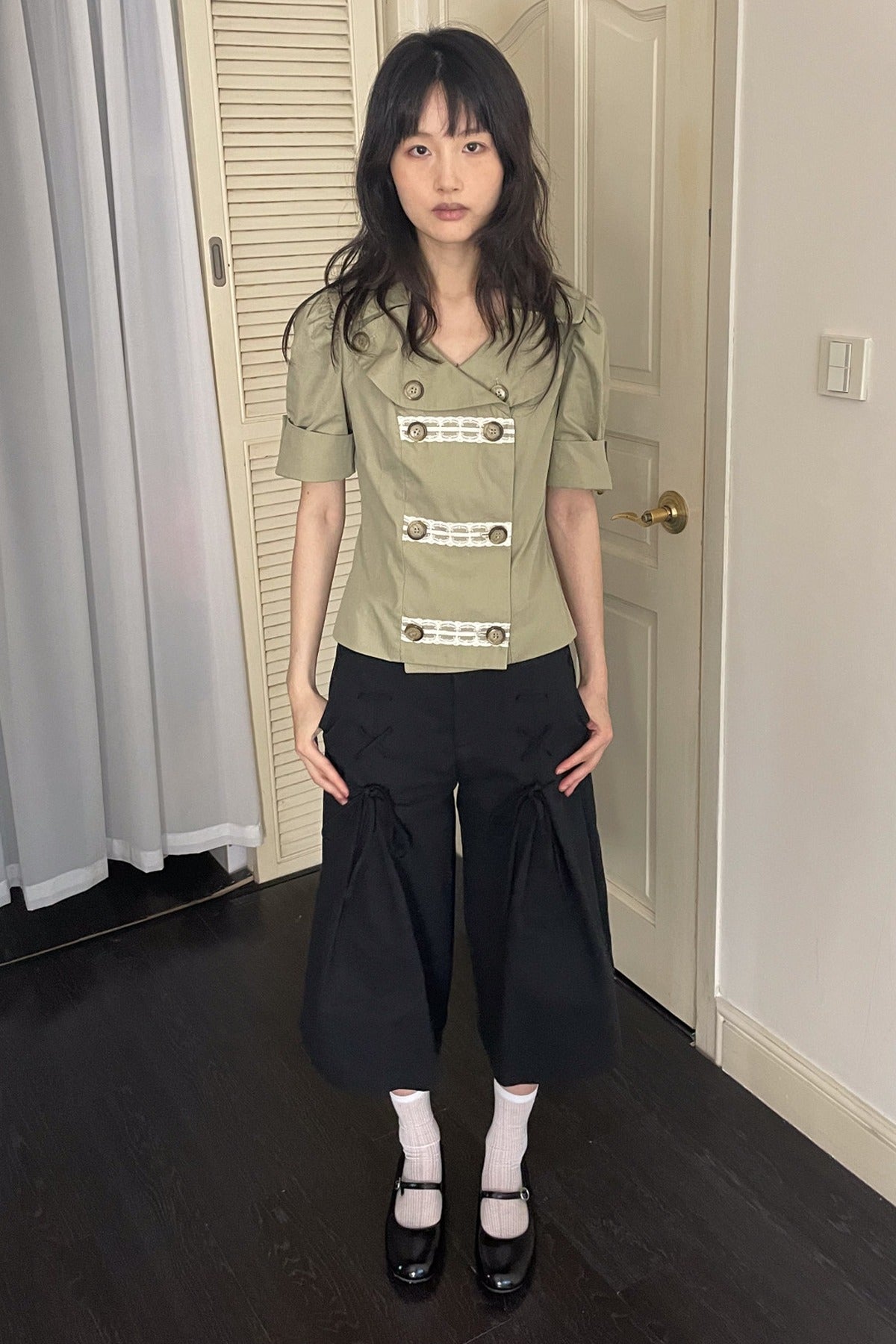 Bow Tie Wide-Leg Pants