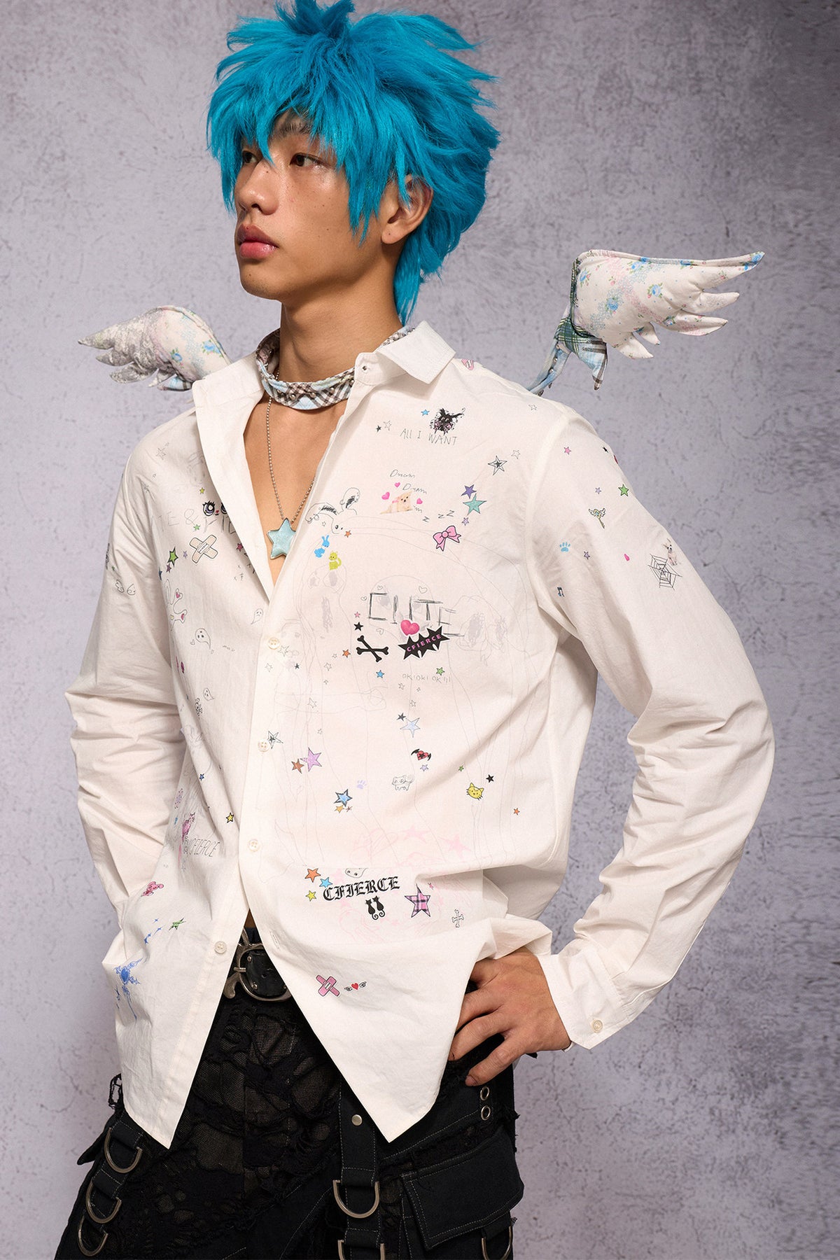 Camicia con stampa graffiti