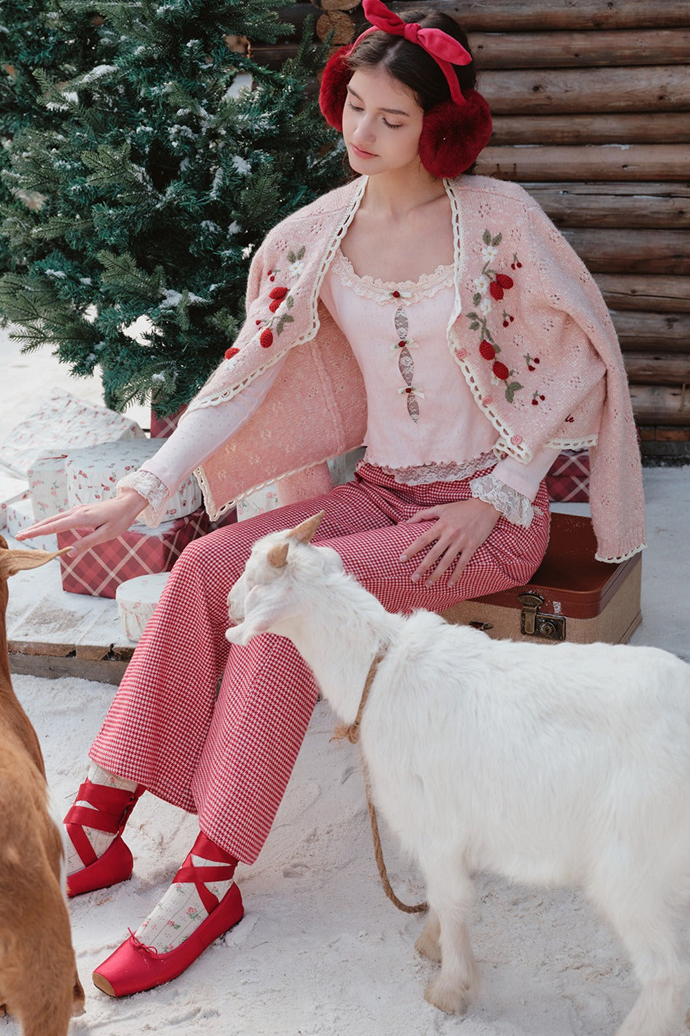 Strawberry Christmas Tree Wool Knit Set-Up