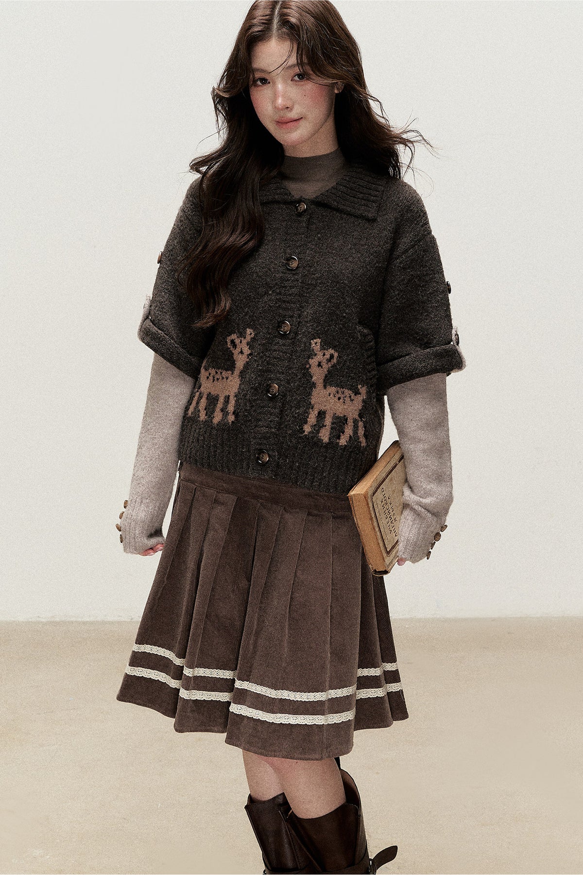Retro Design Corduroy Pleated Skirt