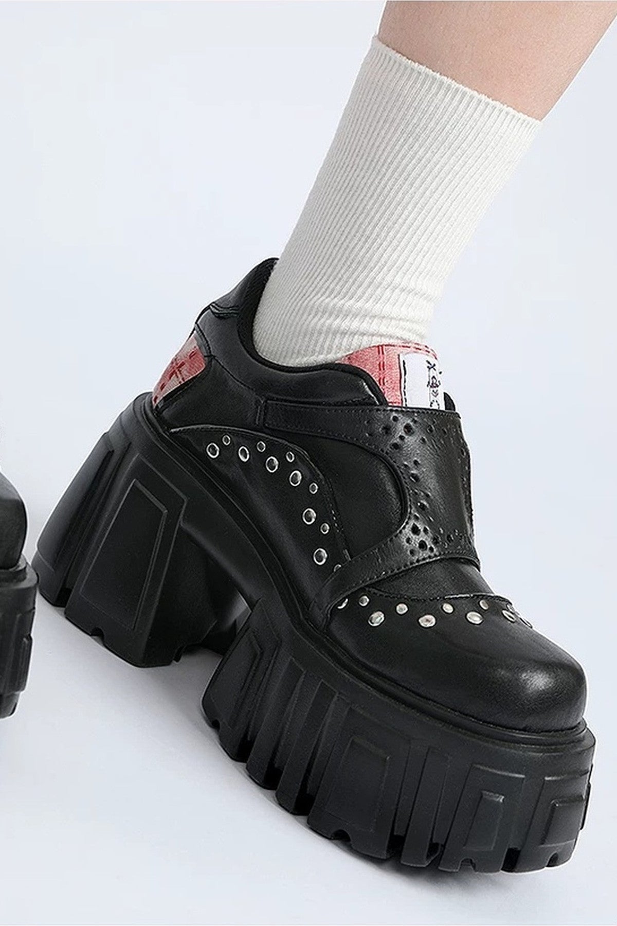 Black Platform Single Shoes With Buckle
