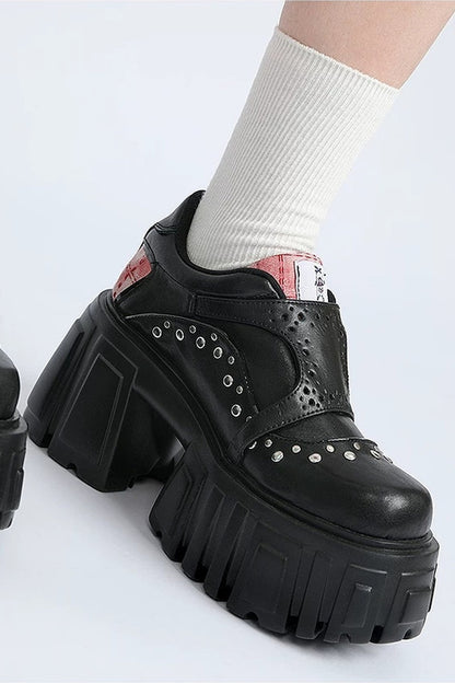 Black Platform Single Shoes With Buckle
