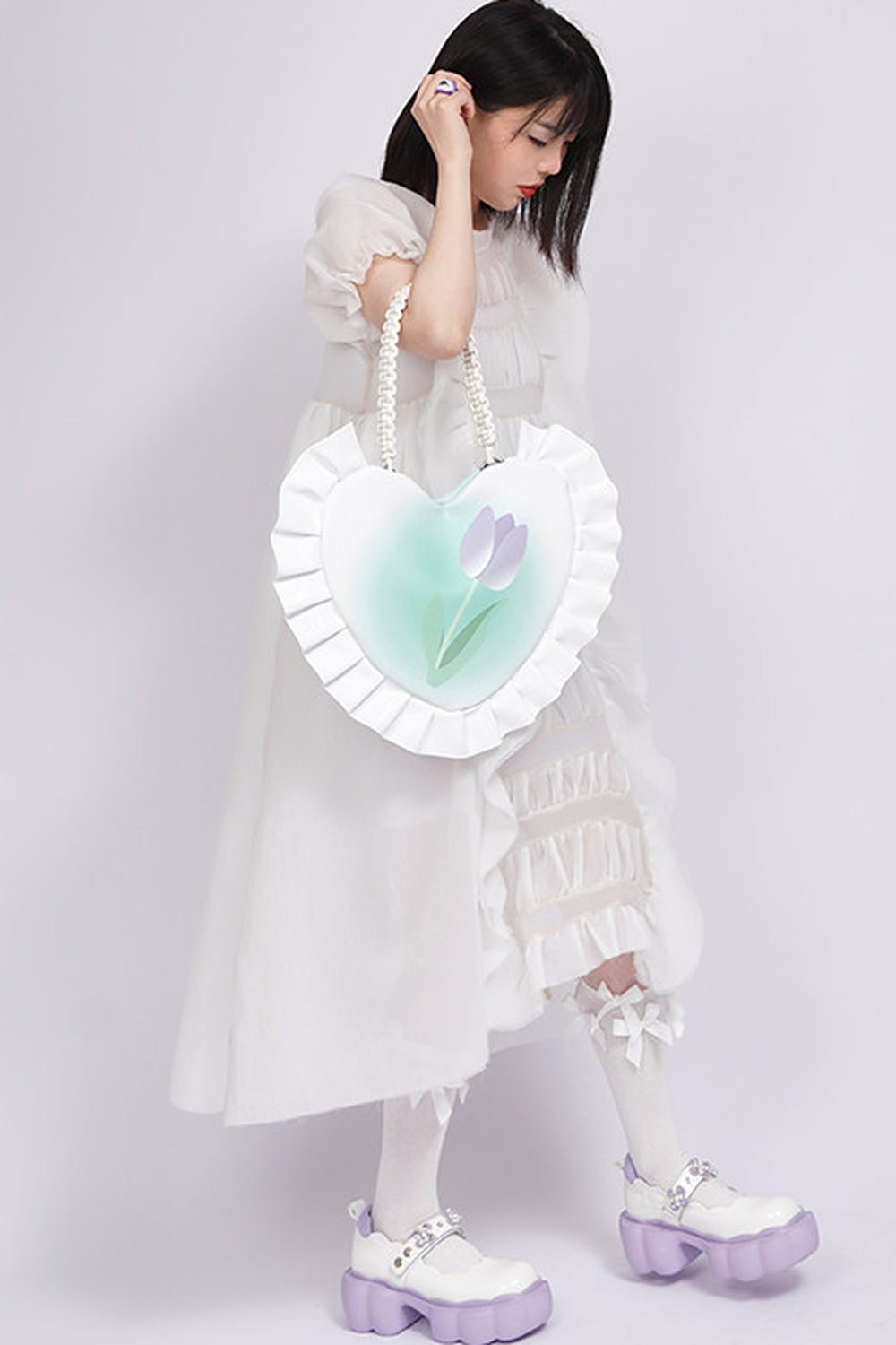 Tulip Heart Woven Crossbody Bag
