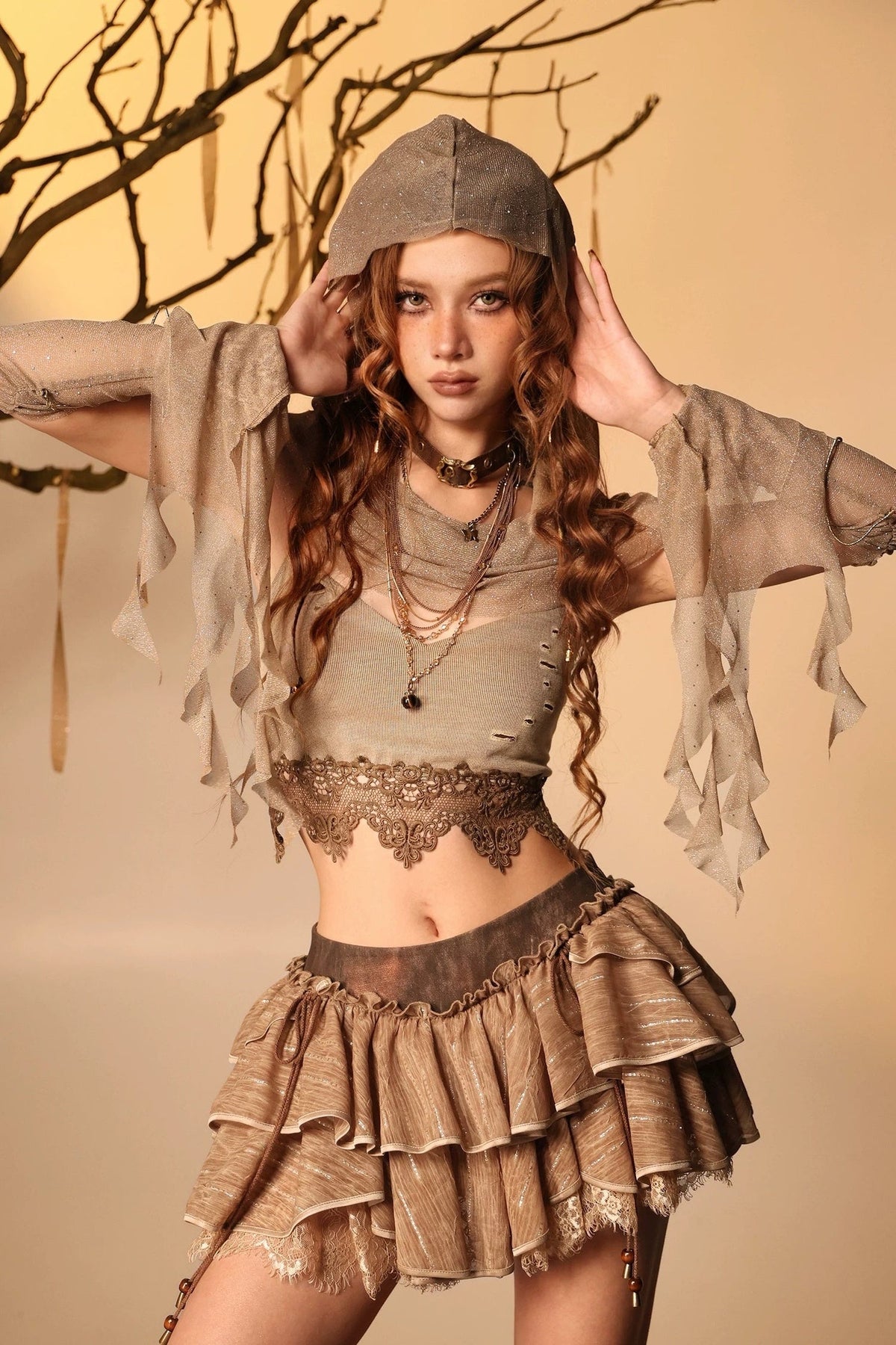 Wasteland Style Lace Camisole Hood Cape Sleeve Set-Up