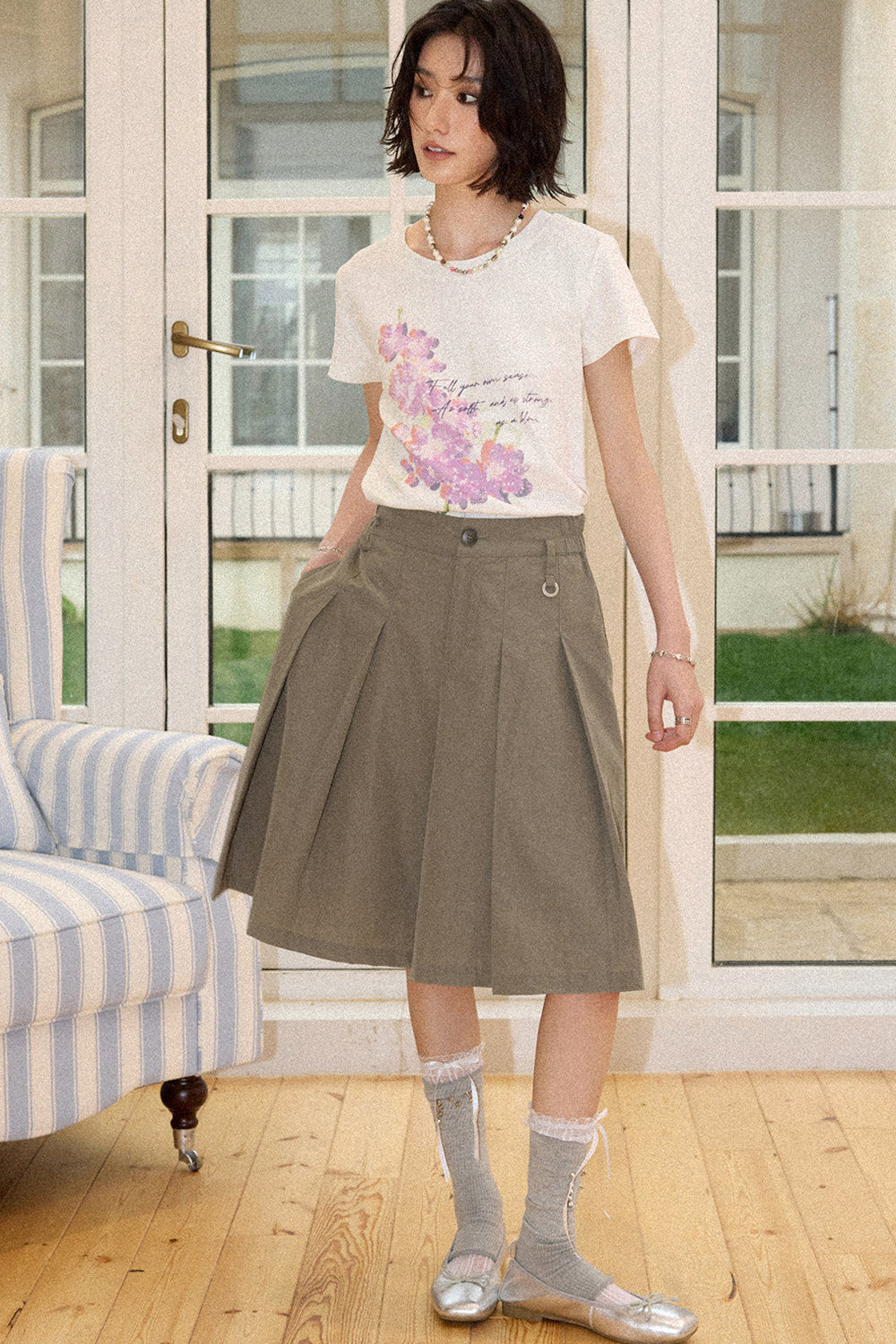 Mid-Length A-Line Pleated Skirt Pants