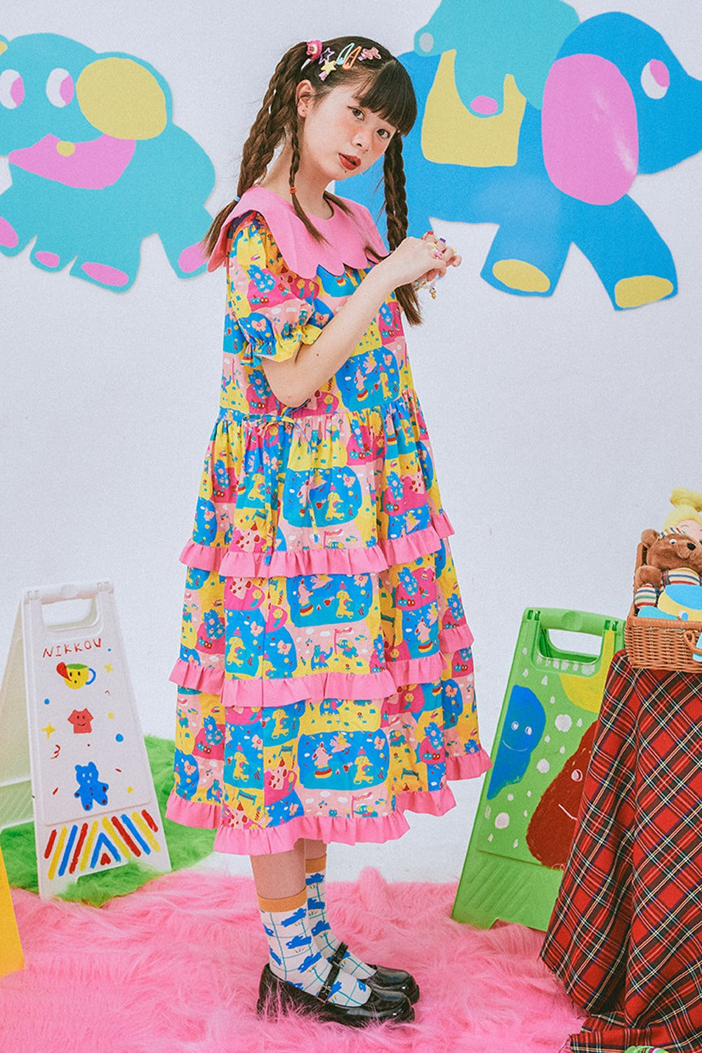 Fun Printed Lace Cake Dress