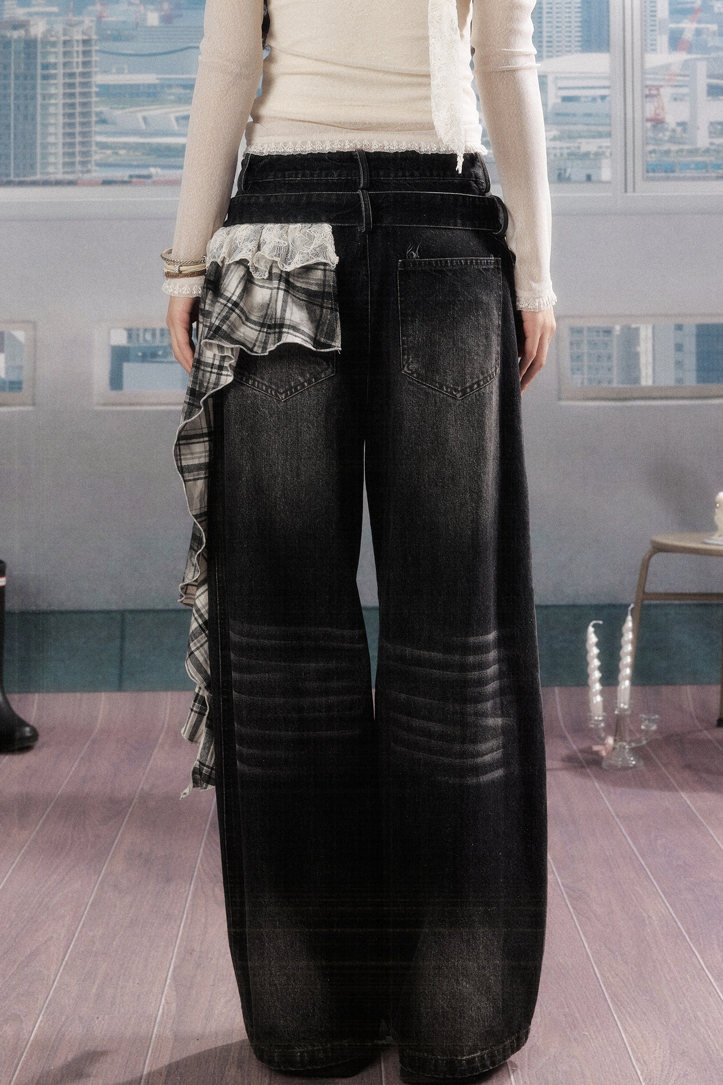 Karierte Wide-Leg-Jeans im Lagenlook
